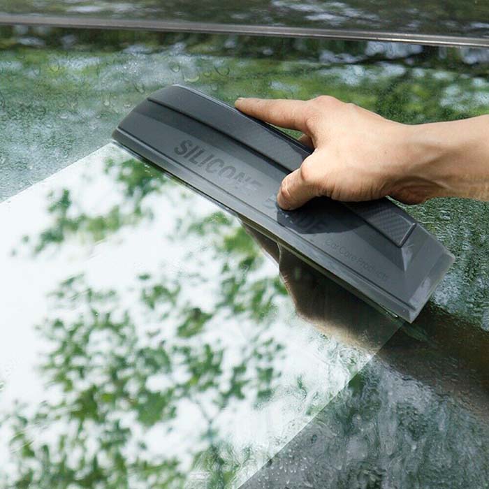 Mali i praktičan, pa ga možete staviti bilo gdje!