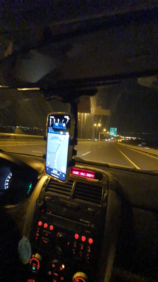 RotatableCarHolder, držač mobitela od 360 stupnjeva koji se postavlja na retrovizor - Image 4