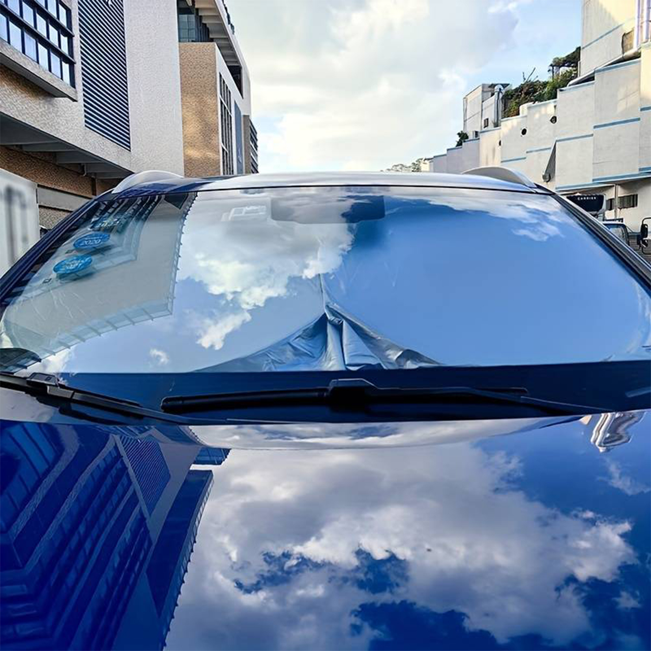 SunVisor, uvlačiva sjenila za vjetrobransko staklo automobila